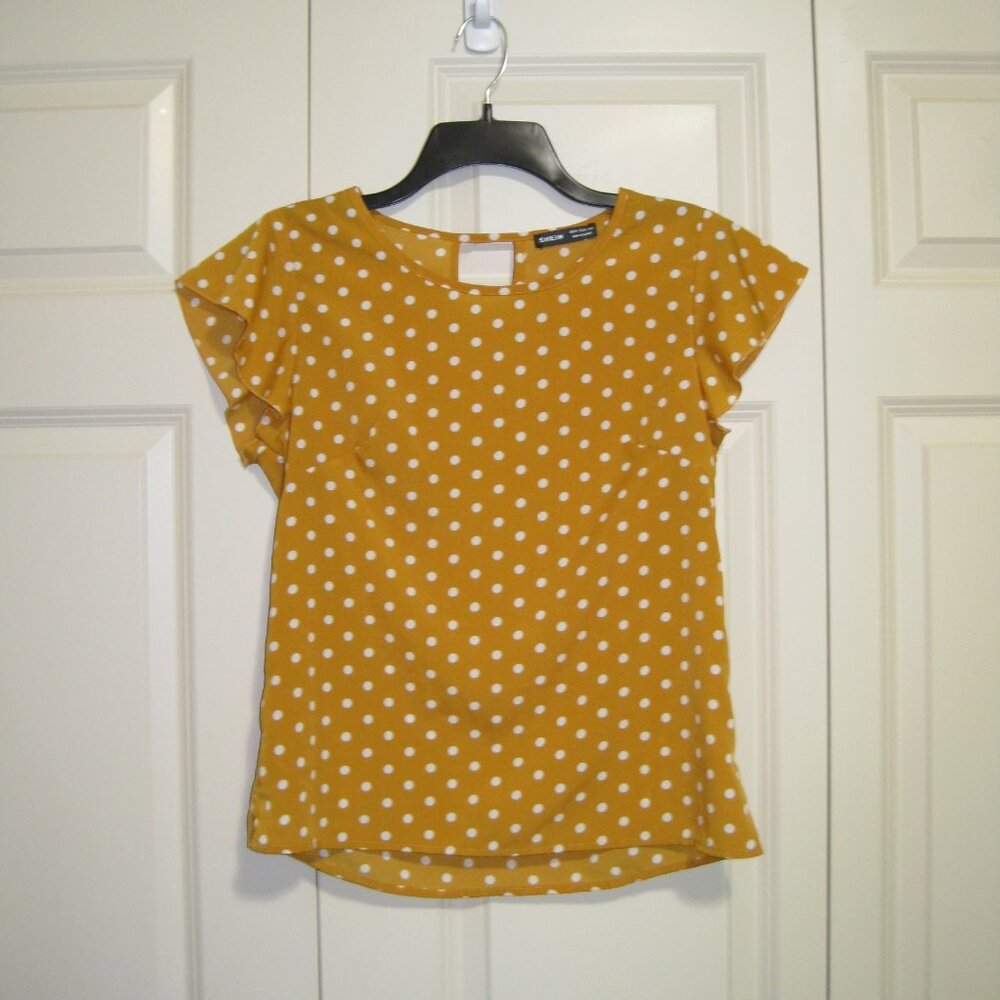 Shein polka dot top sz M